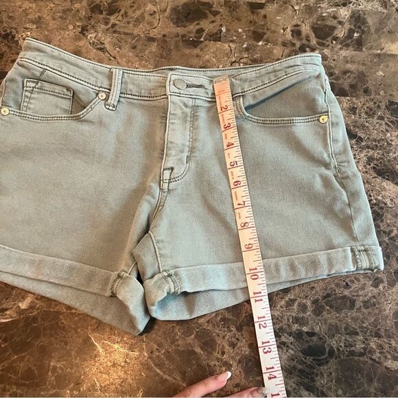 Mossimo Jean Shorts 8/29 Mid Rise Midi Casual Shorts Super Stretch - Picture 4 of 12